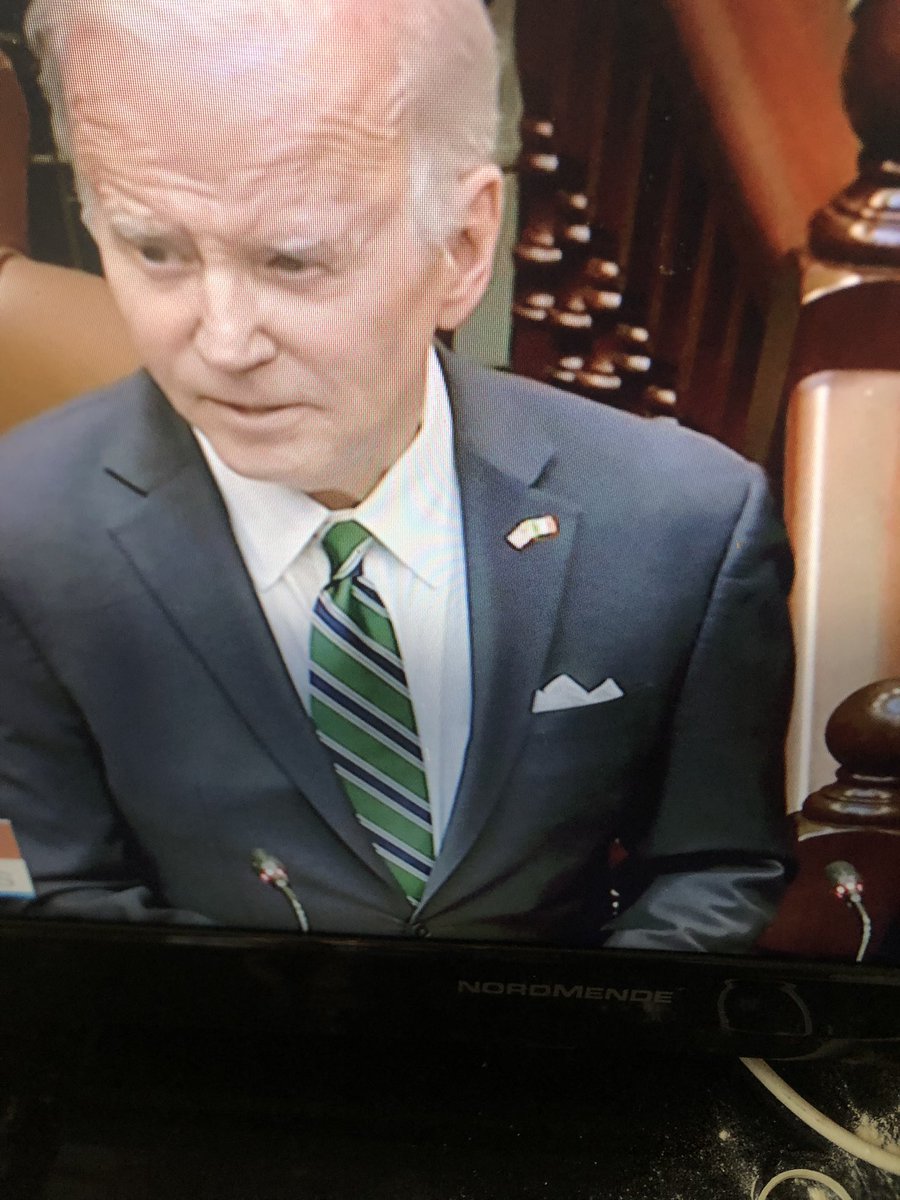 Urlofcork (@urlofcork) on Twitter photo Fair play to <a href="/MichealMartinTD/">Micheál Martin</a> #JoeBiden gave him a baseball cap ,Micheál gave Joe a Coláiste Chríost Rí tie pure #Cork #Bidenvisit Fair play to <a href="/MichealMartinTD/">Micheál Martin</a> #JoeBiden gave him a baseball cap ,Micheál gave Joe a Coláiste Chríost Rí tie pure #Cork #Bidenvisit