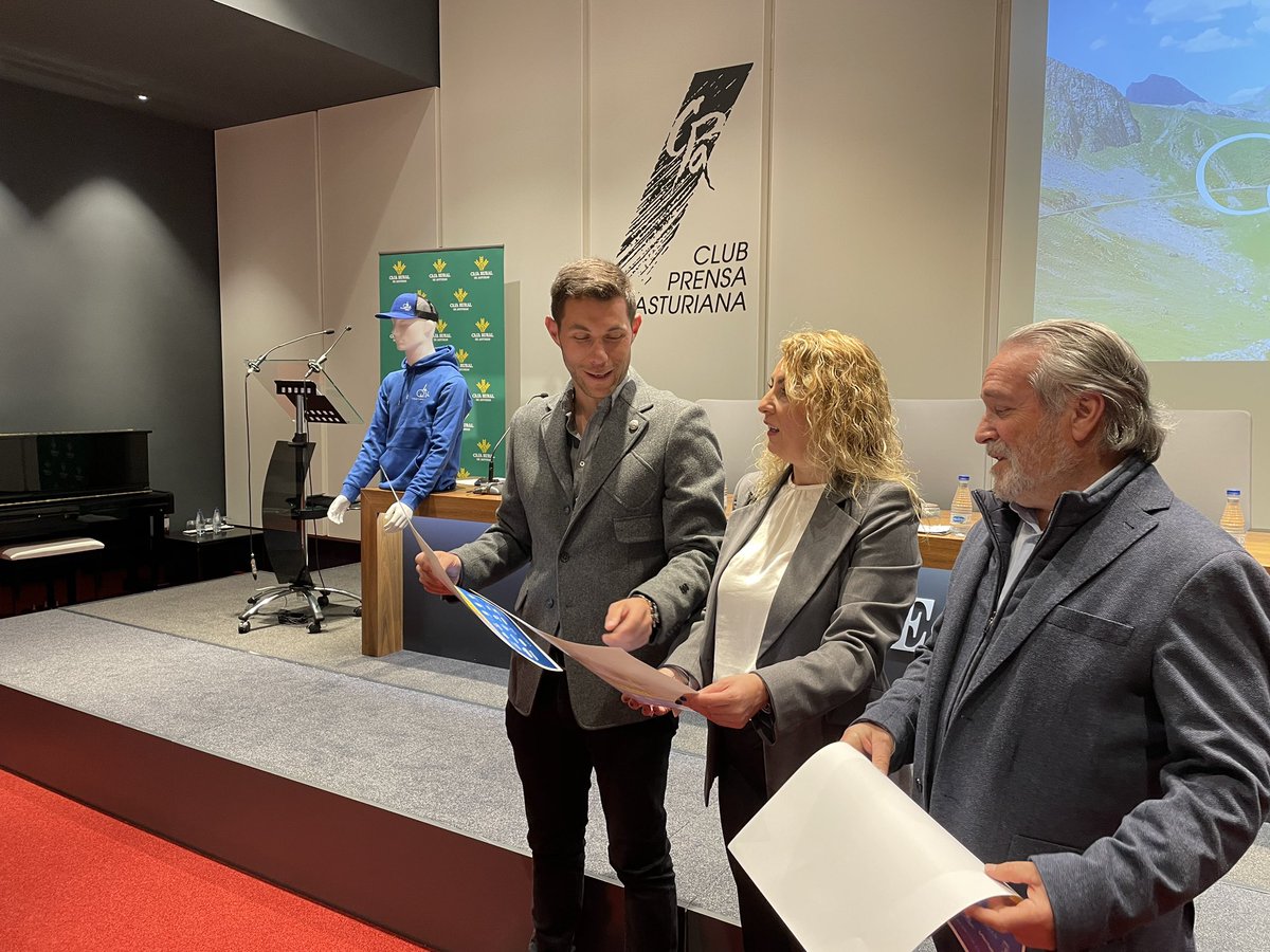 Presentación oficial ayer en <a href="/lanuevaespana/">La Nueva España</a> 💙