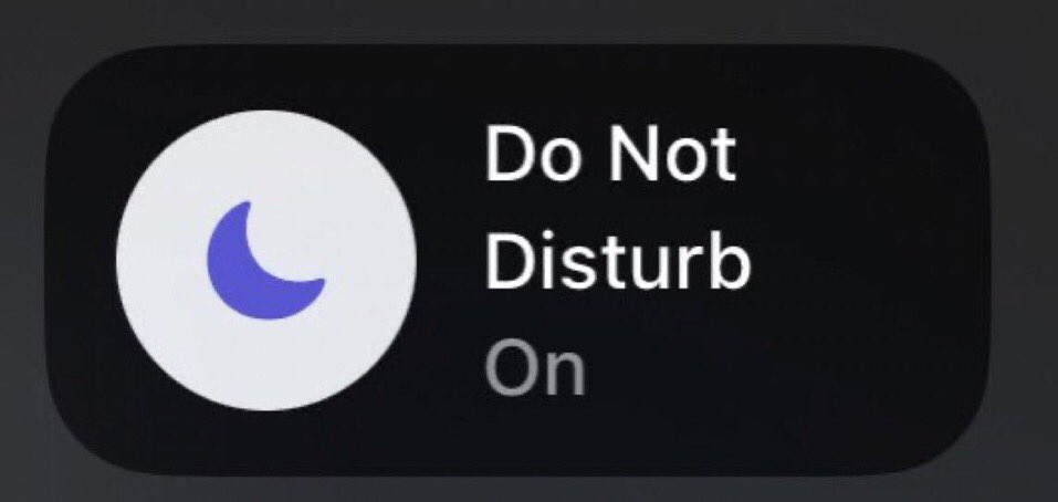 ddalfadhli's tweet image. الناس انتي ليش تردين متاخر 
انا 24 ساعه :