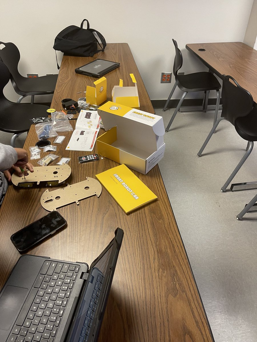 Denovias In The Morning tweet media