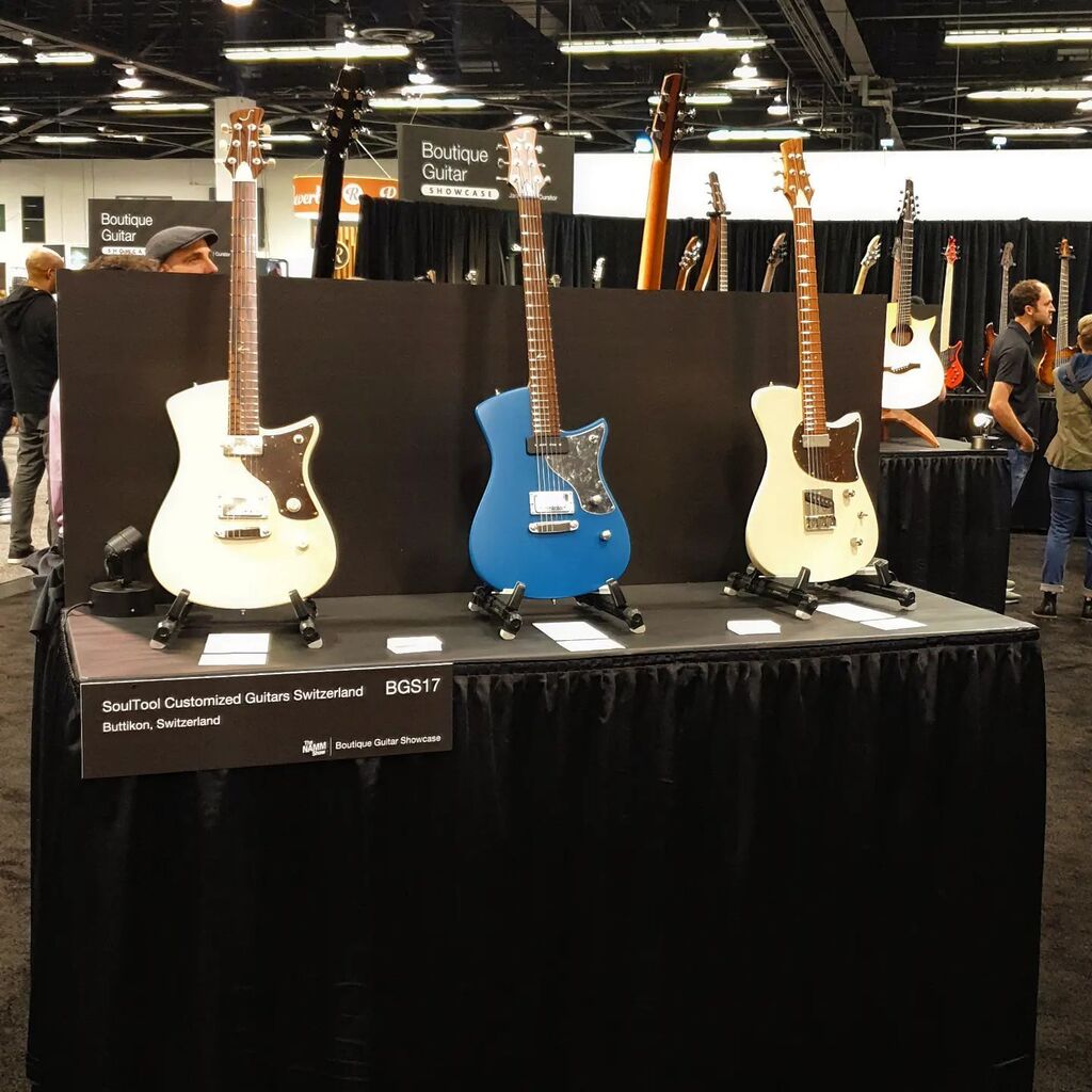 Soultool at the NAMM Show 2023 
Day one...
#guitar #guitars #customguitars #boutiqueguitars #guitarworldmagazine
#guitarist #guitarplayer #guitarshop
#handcrafted #handmade #instruments
#custom #customwork #tone #strings
#electricguitar #luthier #musicia… instagr.am/p/Cq_BvR9sBXX/