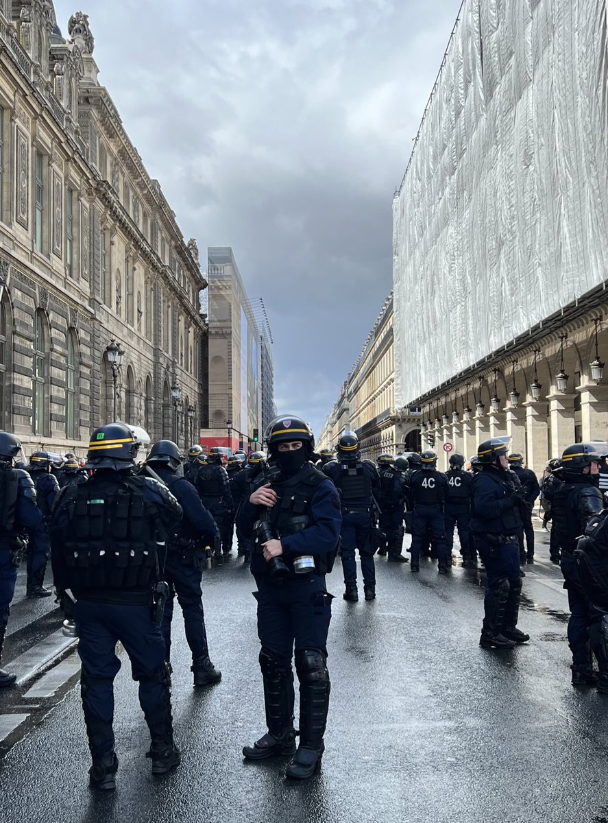 Welcome in Macronie 🤓

#greve13avril
#manif13avril