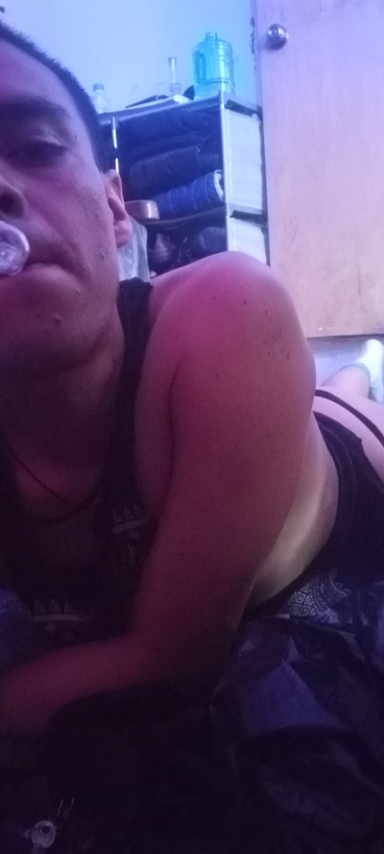 SePortaMal2's tweet photo. Buenas, buenas! 💀☠️
#Methodicks   
#slam #slamcdmx#TorciendoNubes #fumes  #fumandonubes #fumesex   #chemsex #gay #CL #chemsexcdmx https://t.co/rmPTauXqMN