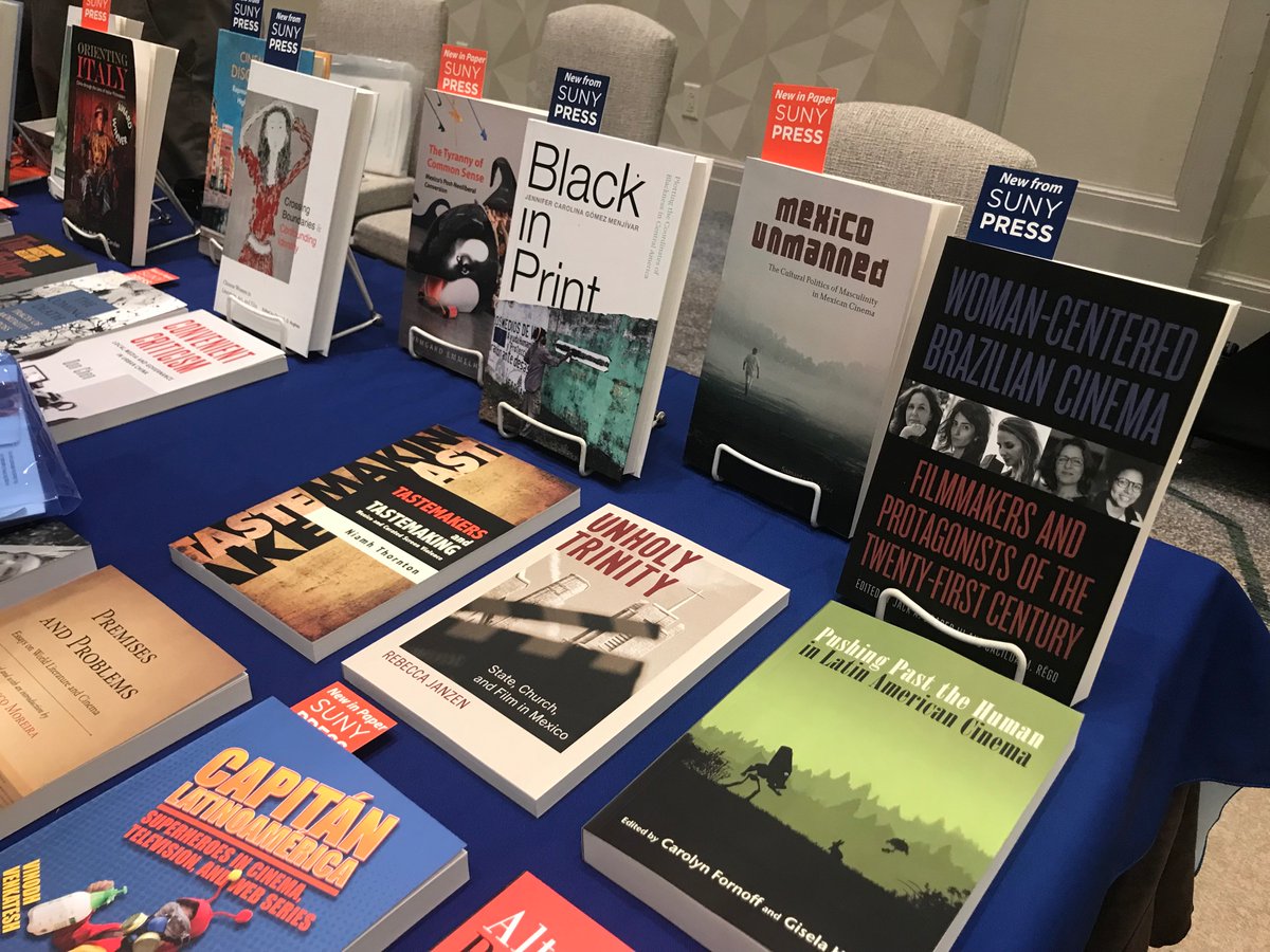 Jenicaro009's tweet image. My book is at #SCMS2023!!!! How amazing to see it out in the wild!!!! Following incredible MX and Central American panels, I am just over-the-moon to be in this space with my OSU crowd Mónica García Blizzard, Olivia Cosentino, Jared List, and Laura Podalsy! 
@scmsLatinx
