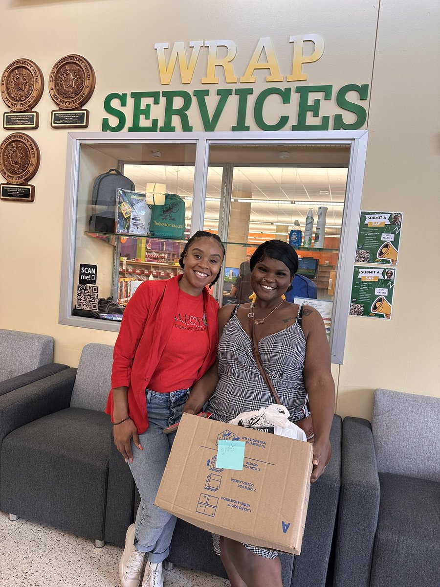 Thank you <a href="/WrapBigg/">C. WRAPs THOMPSON</a>  for always supporting our <a href="/Thompsonhisd/">Ruby L. Thompson ES</a>  community.
<a href="/brame_manuel/">Erica Brame-Manuel</a> <a href="/ChanteGary/">Chante Gary, MBA, BSA</a> <a href="/nwhite4002/">Nastassya White</a> @Car_V @HISD_Wraparound #wearethompson