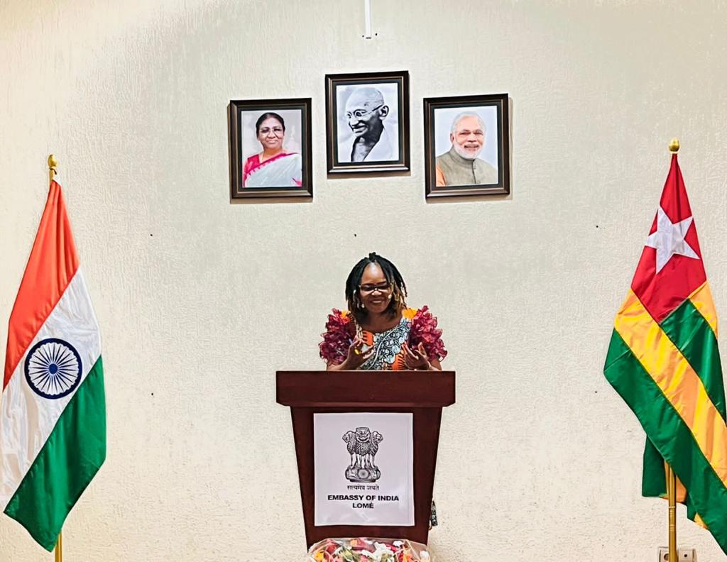 India in Lomé, Togo tweet media