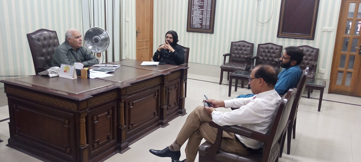PACT_Punjab2019's tweet photo. آج اساتذہ کرام کی ان سروس پروموشن، ٹائم سکیل، مستقلی، سروس رولز اور دیگر مسائل کے حوالہ سے DPI سیکنڈری سے طویل نشست ہوئی۔
#KashifShahzadCh
#TeamPACTPunjab
#TeamPTUPunjab
#RemoveDisparity
#TimeScaleUpgradation
#PTUPunjab
#PACTPUNJAB
#RegularizationofSSEs https://t.co/2vhGee18RU