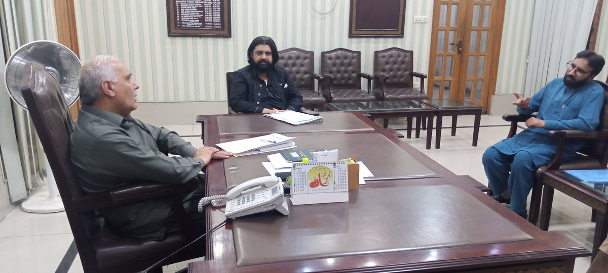PACT_Punjab2019's tweet photo. آج اساتذہ کرام کی ان سروس پروموشن، ٹائم سکیل، مستقلی، سروس رولز اور دیگر مسائل کے حوالہ سے DPI سیکنڈری سے طویل نشست ہوئی۔
#KashifShahzadCh
#TeamPACTPunjab
#TeamPTUPunjab
#RemoveDisparity
#TimeScaleUpgradation
#PTUPunjab
#PACTPUNJAB
#RegularizationofSSEs https://t.co/2vhGee18RU