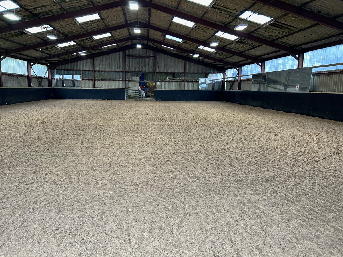 Thanks to a kind donation our indoor arena surface is back looking good after some major maintenance works. Horses joints protected! Happy days.