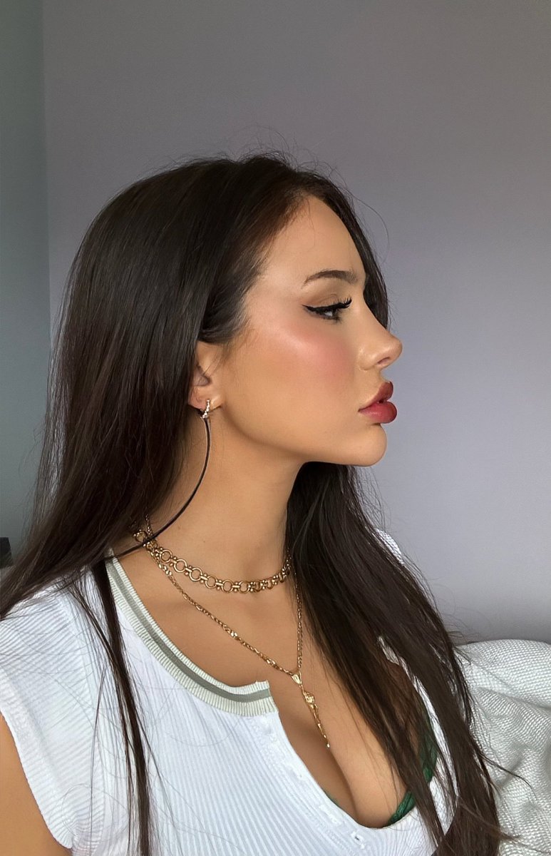 SHEIN AIRFRYER on X: Looking into the distance t.coch1NTQl0fK  X