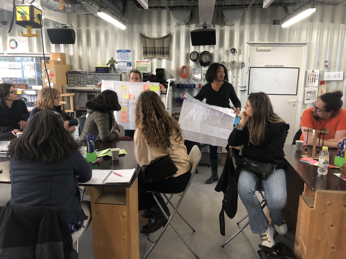 EstimMediation's tweet image. #GameHack #TURFUFestival TEMPS 2
Allez, on y retourne ? On hack ?
Retour sur les hack du matin :
1. Accès Cible 2. Bière et paix
3. Pétalez-vous! 4. Top inclusion
Deux options : tester et détourner des jeux ou fabriquer des prototypes ?