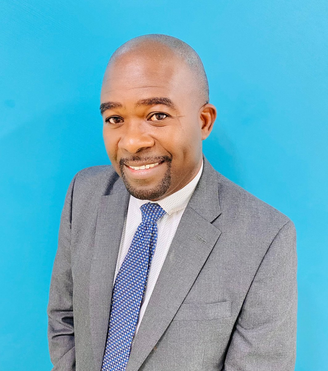 It's NOT bragging if it's TRUE! Mr. Edwards consistently mentors our young men and sets a standard for our young ladies daily! We are thankful for your leadership and support! #assistantprincipalappreciationweek <a href="/WCPSS_TitleI/">WCPSS Title I</a> <a href="/WCPSS/">Wake County Public School System</a> <a href="/WCPSSEquity/">WCPSS Equity Affairs</a> <a href="/SERPromise/">SE Raleigh Promise</a>