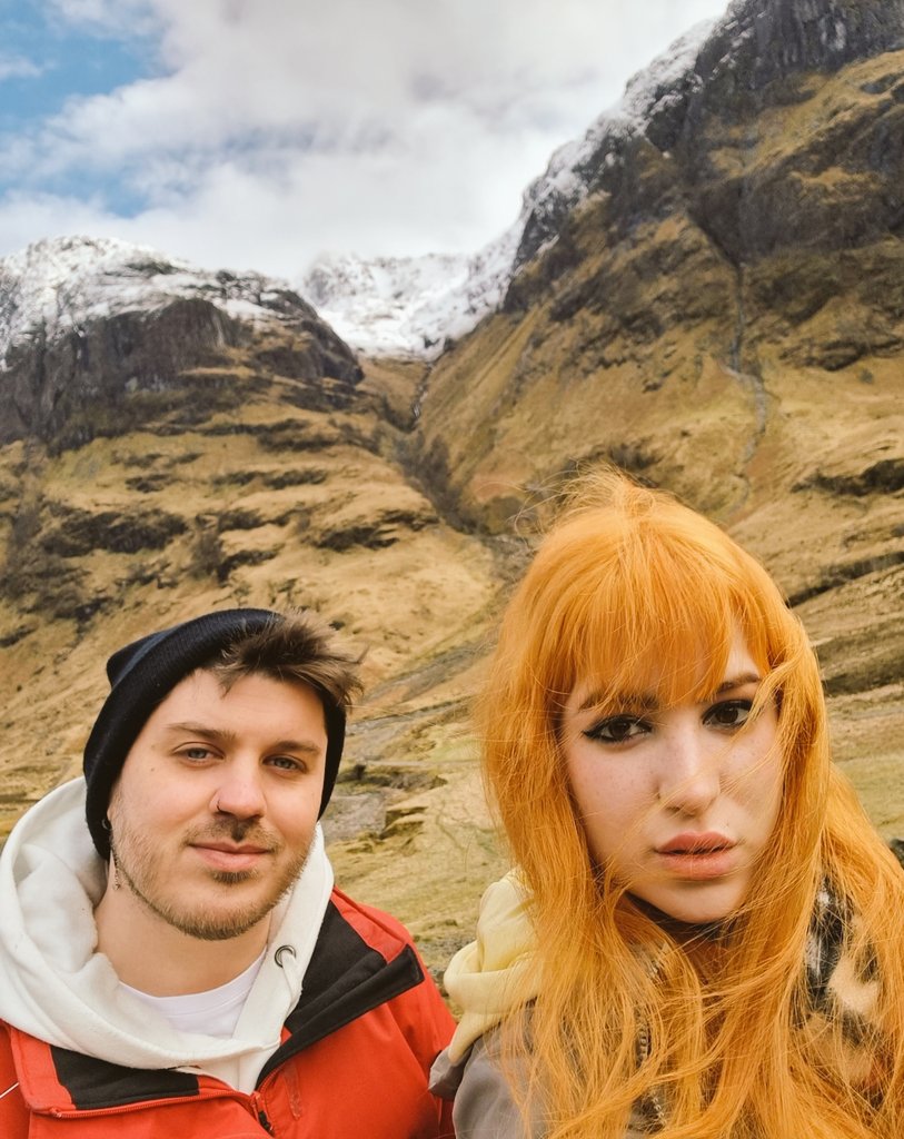 Hoy hemos estado con vaquitas peludas y soy muy feliz 🐮 Escocia es preciosa ❤️