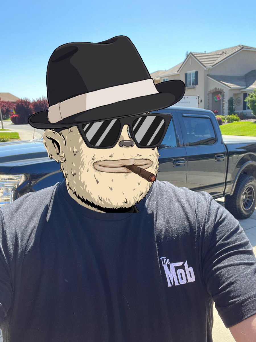 CHADMCANON's tweet photo. Seemed like a fitting day to rock the blacked out @oopa_MOB T-Shirt… #TheMob #MobMerch https://t.co/APyFConBu8
