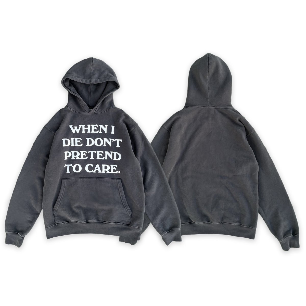 dariusarosario's tweet photo. Just released these 2 hoodies 🧟‍♂️
https://t.co/98iyI9wxaF https://t.co/wIPuJJ4Fdr
