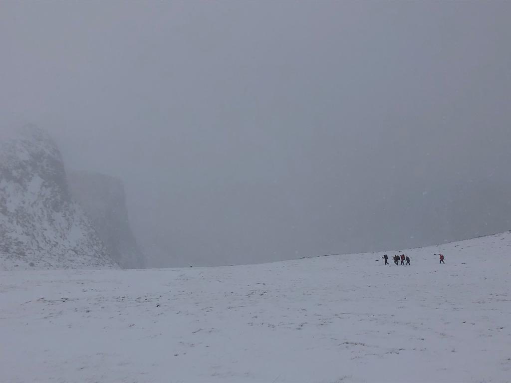 BraemarMRT's tweet photo. Team called out today and spent the day searching and rescuing a walker who been camping and caught out by the return to winter. 

Greatly aided by a recently graduated @SARDAScotland dog Rogue.

#anyhour #anyday #anyweather 🥶 

@ScottishMR https://t.co/16PxESOH7v