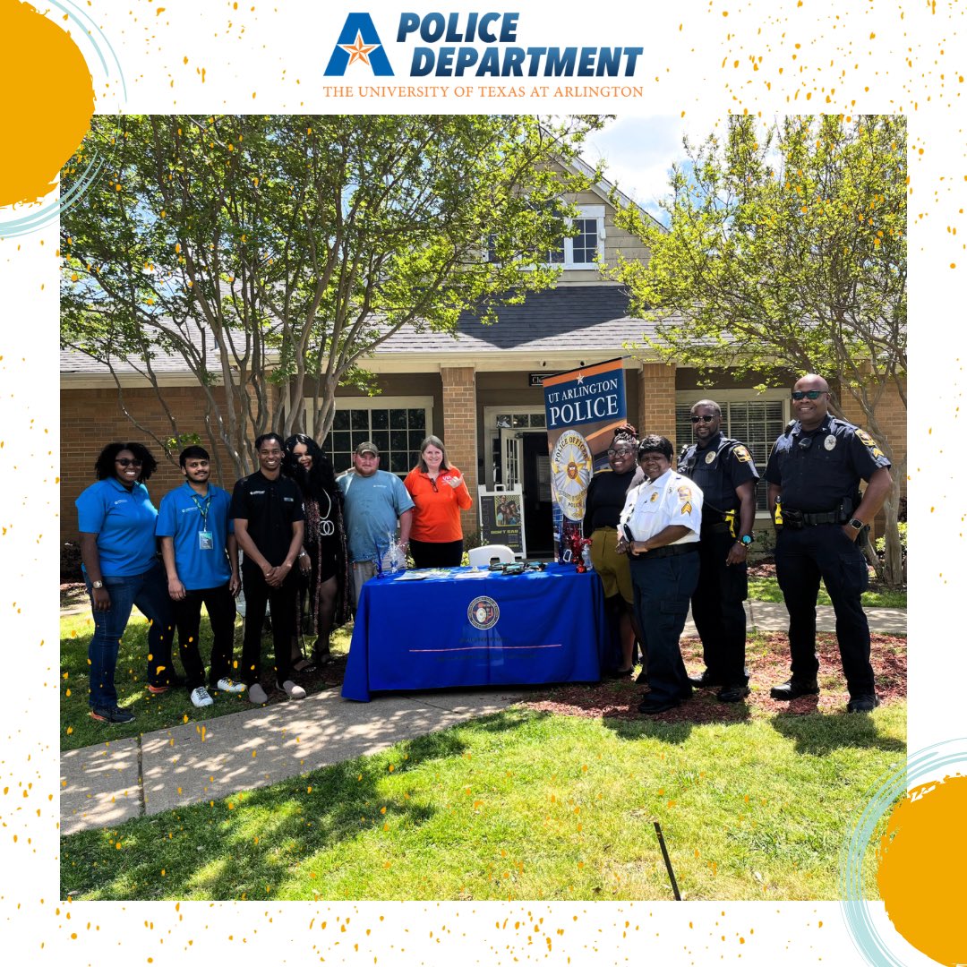 UTAPolice's tweet photo. Officers met lots of Mavericks at the Drug Take Back event held at Centennial Court!
#utapd #utapolice #drugtakebackevent #centennialcourt #utastudents #utarlington https://t.co/R8QGGzHYSp