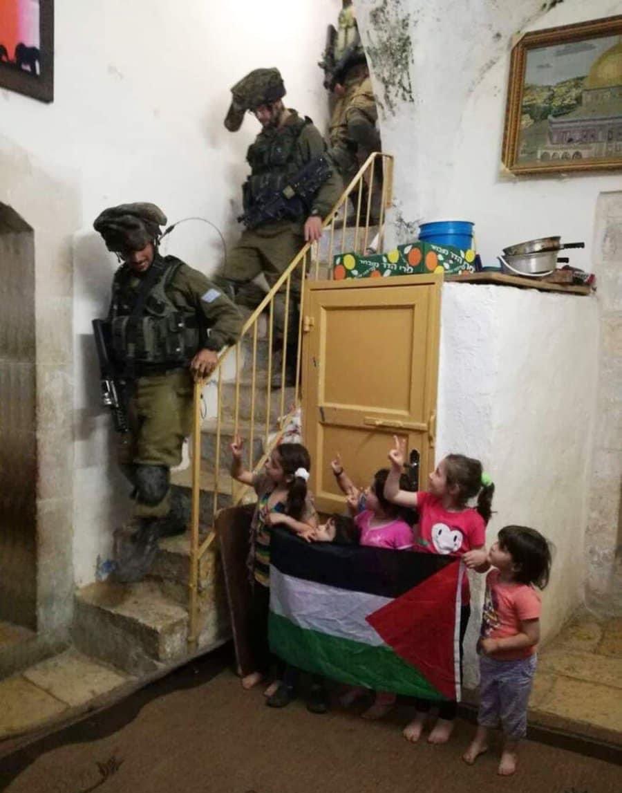 fatemeh_sadat91's tweet photo. شجاعت تکثیر شدنیست 🇵🇸✌️

#FreePalestin 
#روز_قدس https://t.co/3KnKYkn1FW