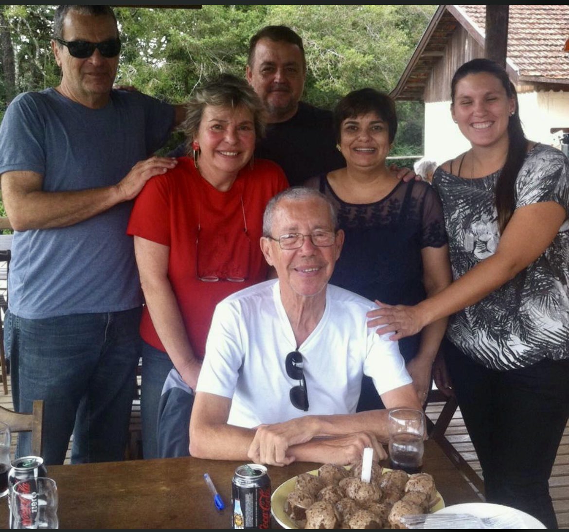 Saudades do professor e amigo com quem a vida me presenteou. O céu está em festa, Tom Eisenlohr faria 90.
