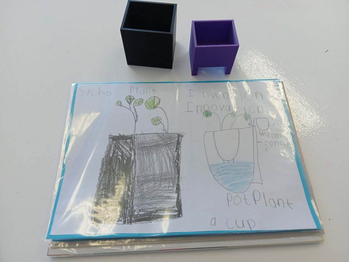 JP_Bruwer's tweet image. Collaboration! Grade 2 creating the design sketch and Grade 10 recreating the design in 3d space and printing! #learningatwis