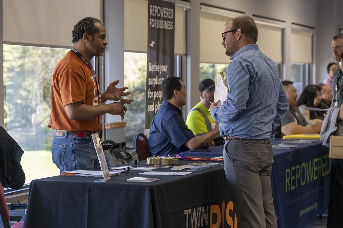 Roseville, MN tweet media