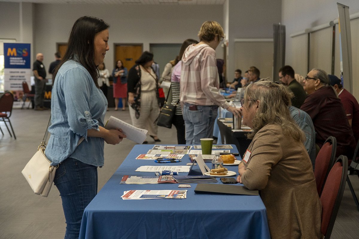 Roseville, MN tweet media