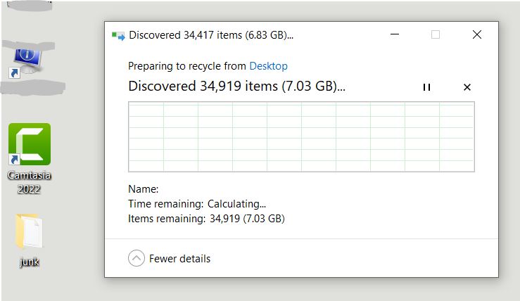 digitalsreeni's tweet image. Just found a &apos;junk&apos; folder on my Desktop and clicked Delete. Turns out it&apos;s over 7GB and now I&apos;m feeling nervous about what I just deleted 😬  #DigitalClutter