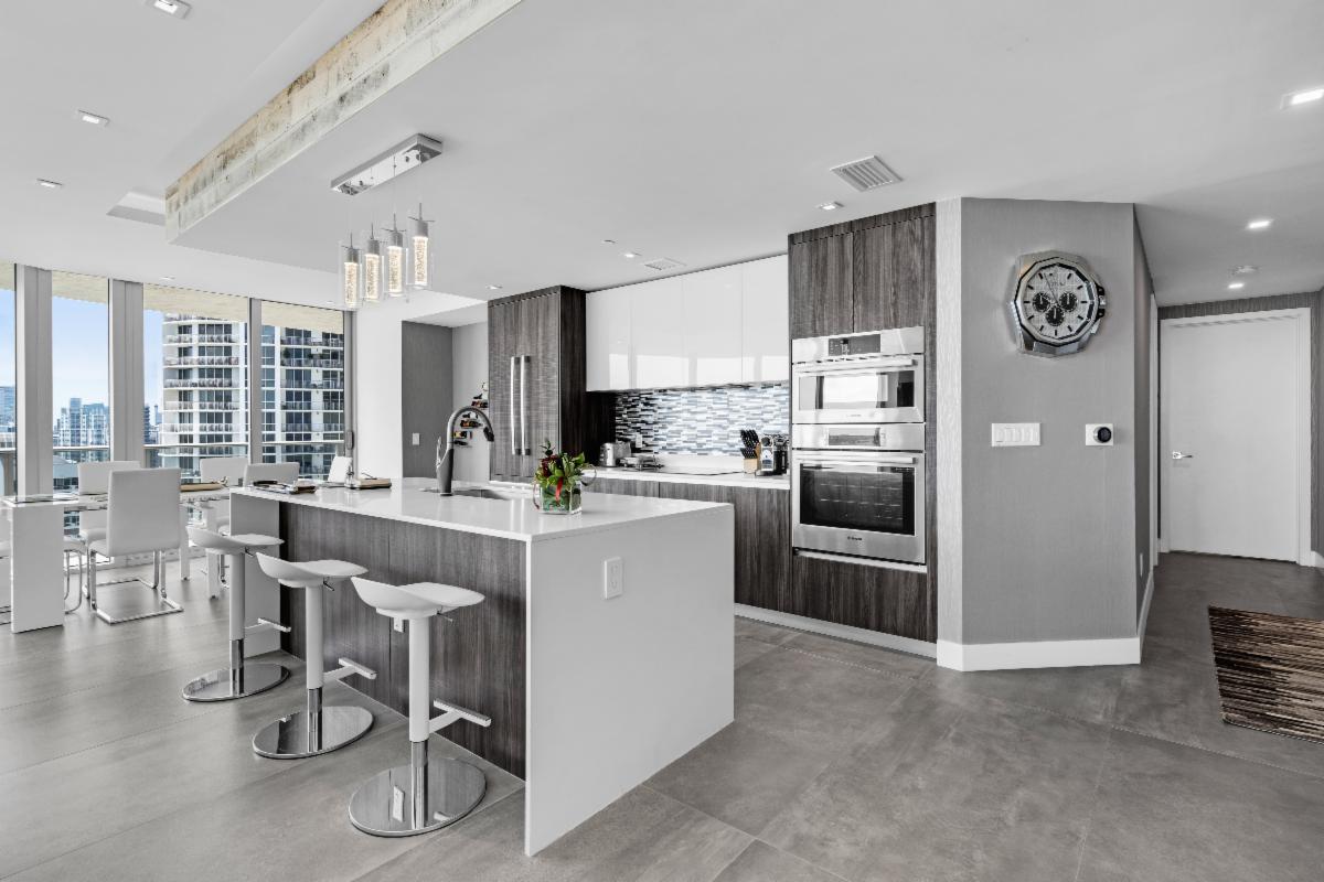 mbreproperties's tweet photo. 🎉 FEATURED PROPERTY 🎉
Area On The Bay Condo, Unit 3912 - Edgewater - Miami, FL
3 Bed + Den 🛏️ 4 Bath 🛁 2,018 SqFt   
View Listing: https://t.co/zbxfGnkLQA https://t.co/cUO4UySu5F