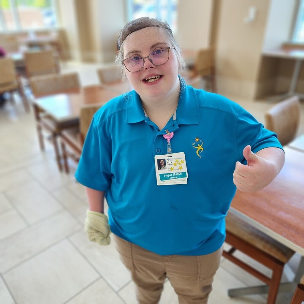 CSISDprojSEARCH's tweet image. First thing this morning, Ella headed out the door to totally 👏 CRUSH 👏 her interview for her dream job of barista! ☕️😍
After her interview, Ella came back to her internship and has been working hard all day!
Way to go, Ella!