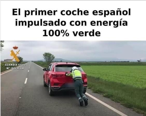 Siniestrauto's tweet photo. Así, yo también me sumo a la movilidad ecológica 😌

#GuardiaCivil #Energiasrenovables #DGT https://t.co/sGf1lRGiT8