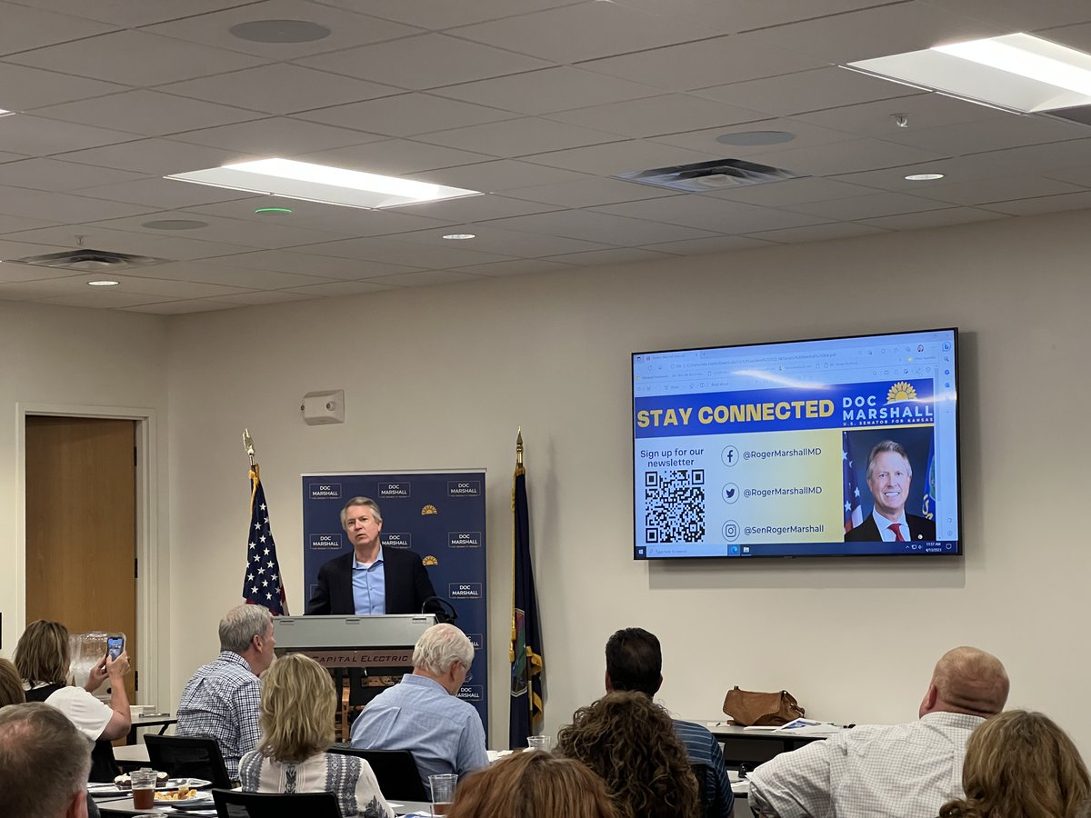Capital_KC's tweet photo. @Capital_KC was proud to host the Fairfax Industrial Association Luncheon today with the special guest speaker Kansas Senator Roger Marshall  @RogerMarshallMD https://t.co/MyT4DVJGX9