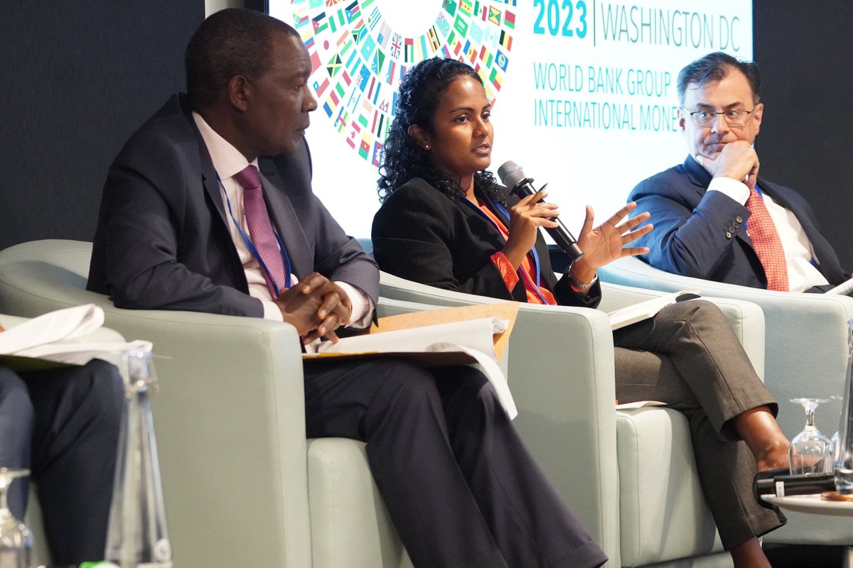 Pleasure joining @AxelVT_WB and other distinguished panelists during the @WorldBank Group/@IMFNews Spring Meetings where I moderated a vital discussion on scaling up digital investment and innovation to address global challenges. #ReshapingDevelopment