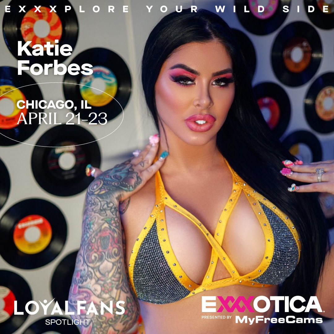 TheKatieForbes's tweet photo. CHICAGO‼️ April 21-23 ❤️ See y’all there‼️💋❤️💕 @EXXXOTICA https://t.co/no2H7E0Poo