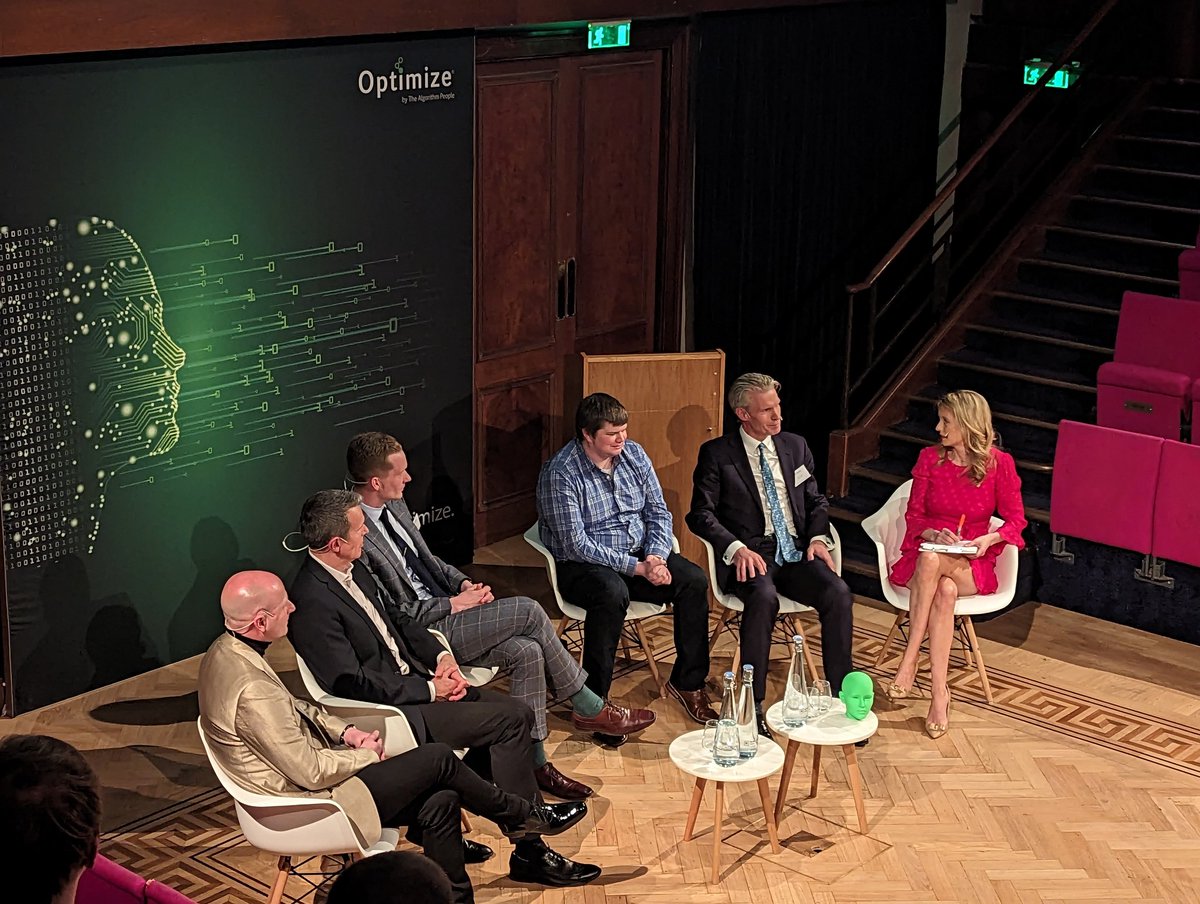 Optimize_Bee's tweet photo. #Optimizelaunch #royalinstitution #Optimize #Fleets https://t.co/7RUnmAiGGB