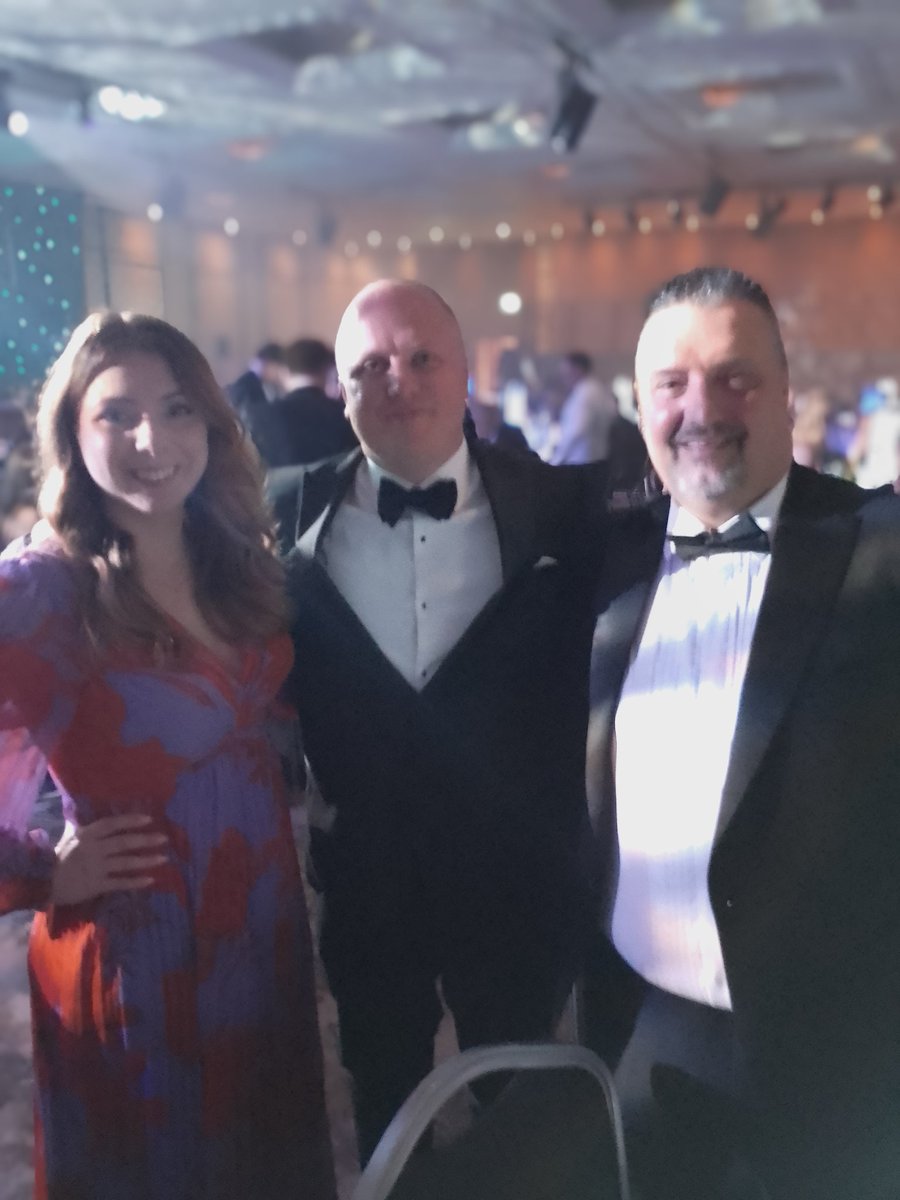 Our amazing head of nutrition @Louise__Goodall with tonight's nominees @MattVernonChef  @chef_lee1968 #PSCAwards 3 true industry leaders @Academy_Food_UK @AngelHillFood