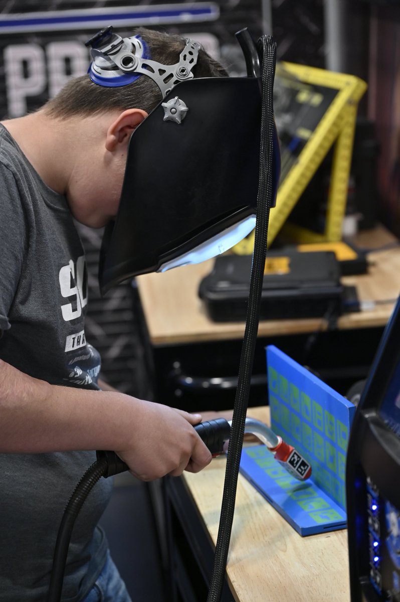 This week, a group of CASC high school CTE students had the opportunity to tour the Center for Manufacturing and Innovation (<a href="/GreenvilleTech/">Greenville Tech</a>) and the Be Pro Be Proud (<a href="/beprobeproud_sc/">Be Pro Be Proud SC</a>) Bus, and learned about breakthrough processes and opportunities in various career fields! #CTE