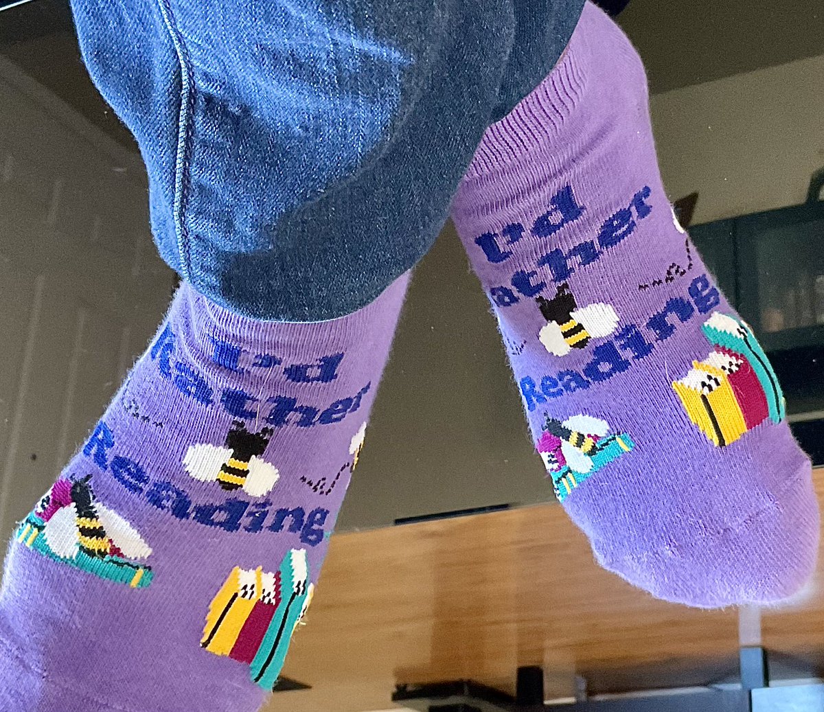 ScorpioLisaM's tweet image. I love my #newsocks #purplepower #idratherbereading