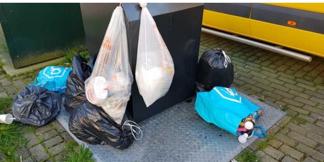 BWaddinxveen's tweet image. Een ronde gelopen door Waddinxveen. Vernielingen, dumpen van afval, bestrating beschadigd, defecte lantaarnpalen. Een praatje met bewoner. 
#buurtpreventie #waddinxveen #fixi #afval #vernieling