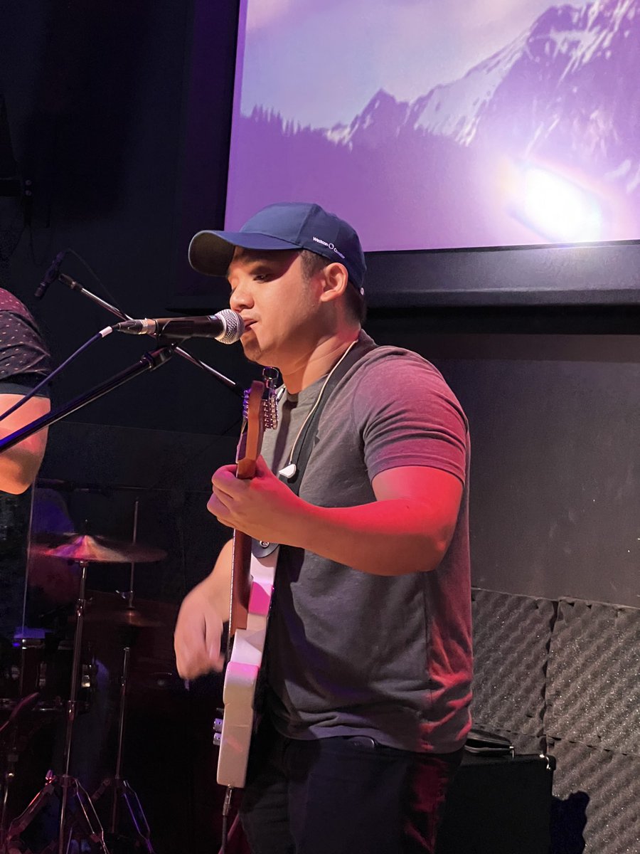 musicofbree's tweet photo. Hey, Dreamers - Thank you for today!
Experience Breē on Spotify: https://t.co/jKU4GJyPof
#Bree #MusicOfBree #Shoegaze #Dreampop #Indie #OPM #IndieOPM #DrivingMusic #DistantShores #Music #Philippines #Spotify #SpotifyPlaylist #SingleLaunch https://t.co/ze0xvtFDWM
