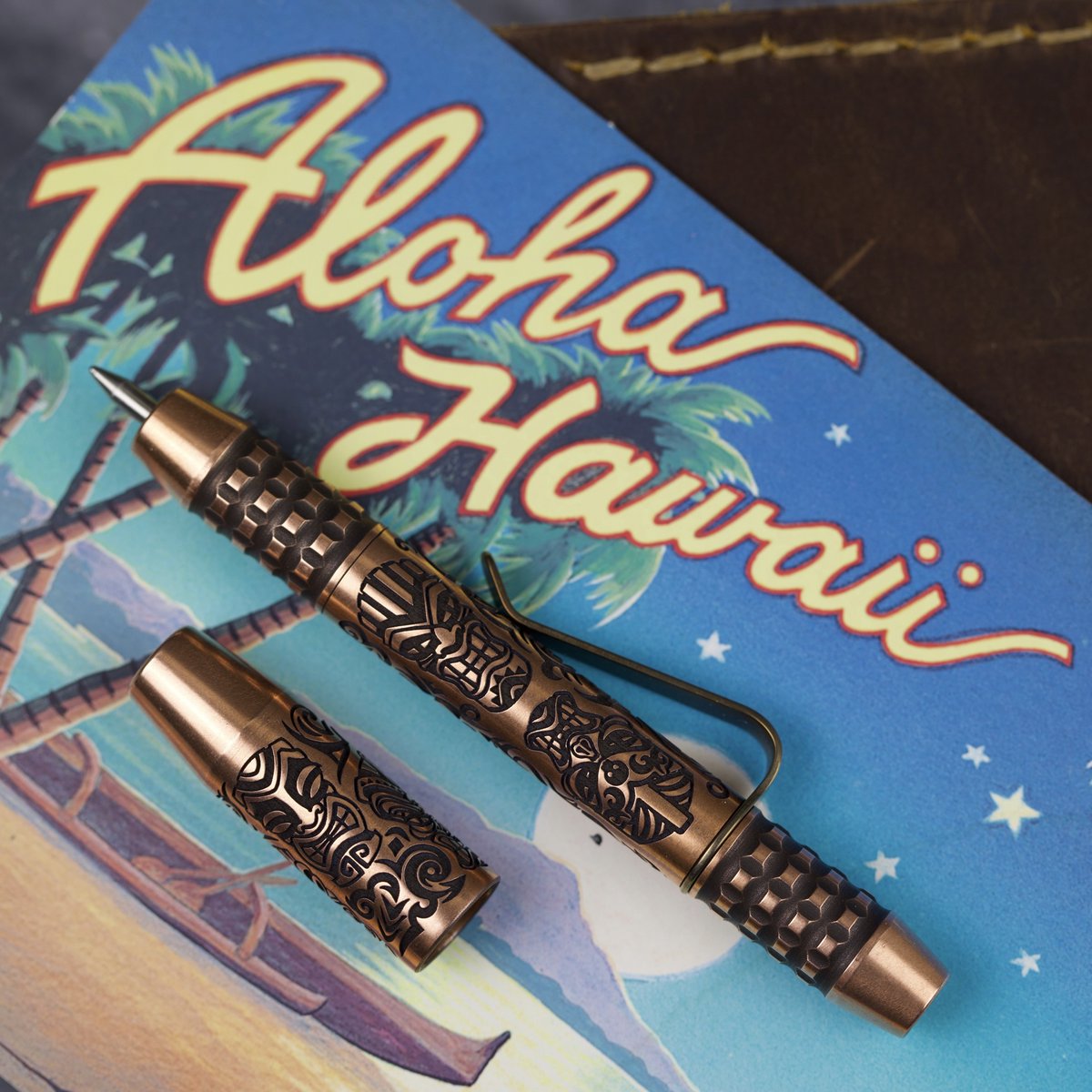 Ti2Design's tweet photo. Aloha! Limited release Super Shorty Acid Wash Copper Tiki’s are on the site. Each pen is hand finished with 6 different tiki faces!
.
.
#titaniumpen #titaniumEDC #edc #edcgear #edclife #BoltLiner #edcDump #pocketDump #Ti2Pens #Ti2Design #EDCstyle #PenCollector #EDCcommunity #pe https://t.co/sb5hWypQ6r