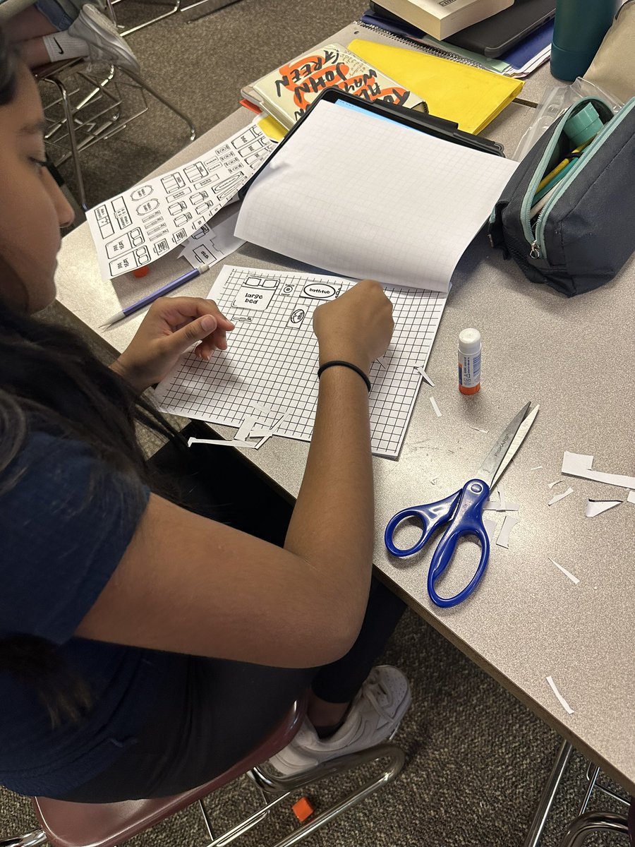 Creating blue prints for our Dream Home! 🏠Students are enjoying being the architects for their home and the interior designer as well! 🛌🛁🛋️🖼️Who doesn’t love real world application in the classroom?  <a href="/CenturyWildcats/">Century Junior High</a> #osd135