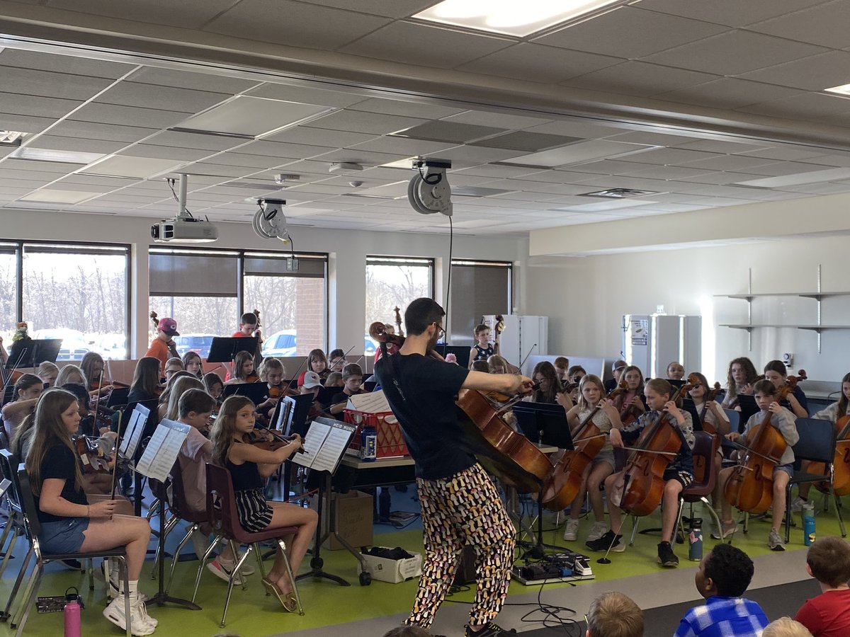 Listening and learning at Lineville. So many decisions to be made. <a href="/HSSD/">Howard-Suamico Schools</a> <a href="/LinevilleHSSD/">Lineville School</a> <a href="/howard_huskies/">Howard Huskies</a>