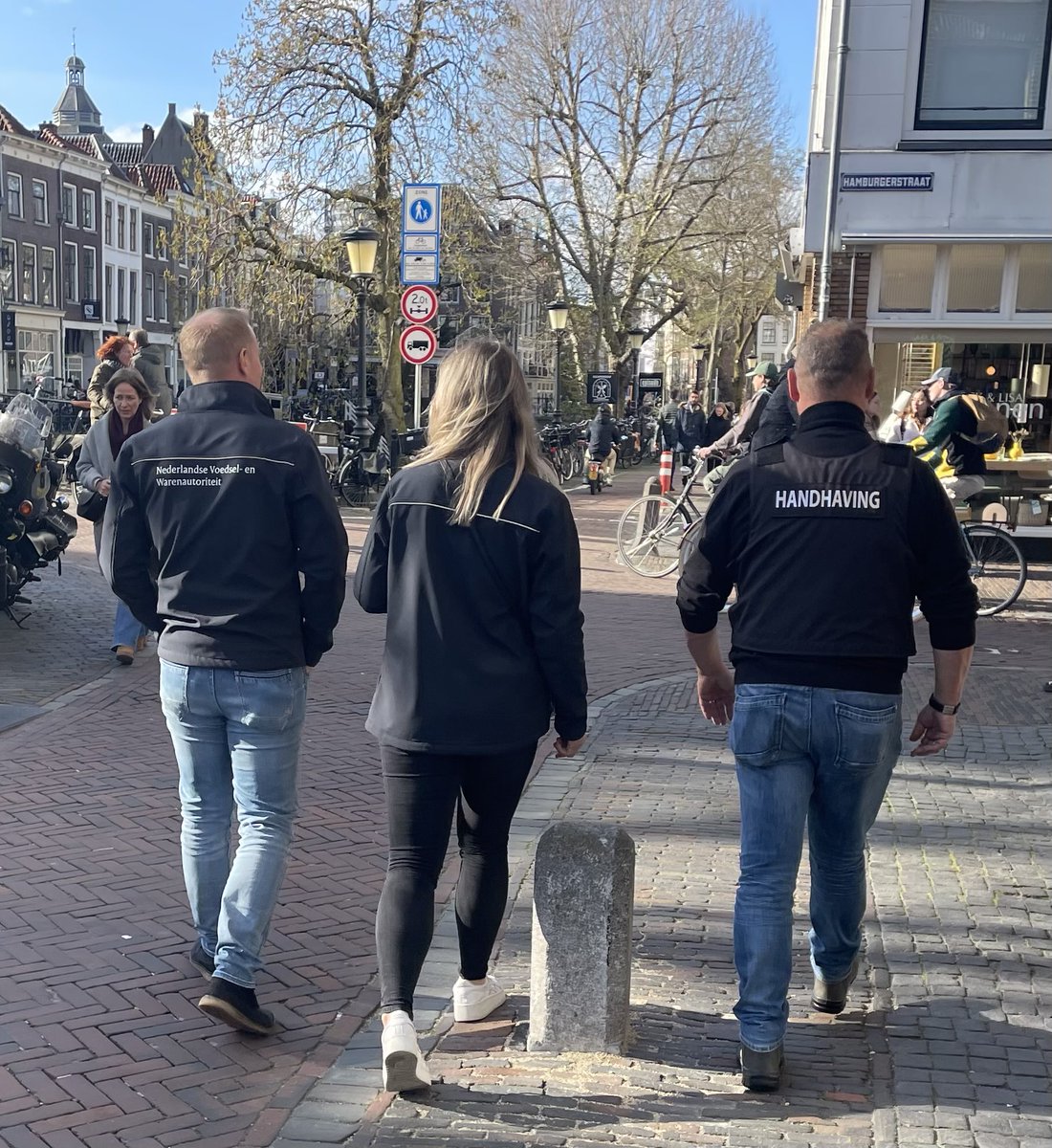 Vandaag meerdere verkooppunten van tabak en aanverwante producten bezocht samen met de <a href="/GemeenteUtrecht/">Gemeente Utrecht</a>, <a href="/Douane/">Douane</a> en <a href="/POL_Utrecht/">Politie Utrecht</a>. Hierbij diverse overtredingen geconstateerd.

#toezicht #handhaving