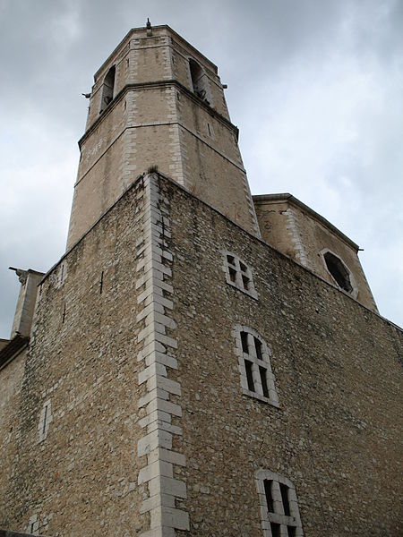 Eglise collégiale Saint-Martin à #Lorgues (#Var) En 1424, église paroissiale élevée en collégiale par l'évêque de Fréjus. En 1703, décision de construire une nouvelle collégiale sur les plans de l'architecte Ver...
Suite 👉 monumentum.fr/eglise-collegi…
#Patrimoine #MonumentHistorique