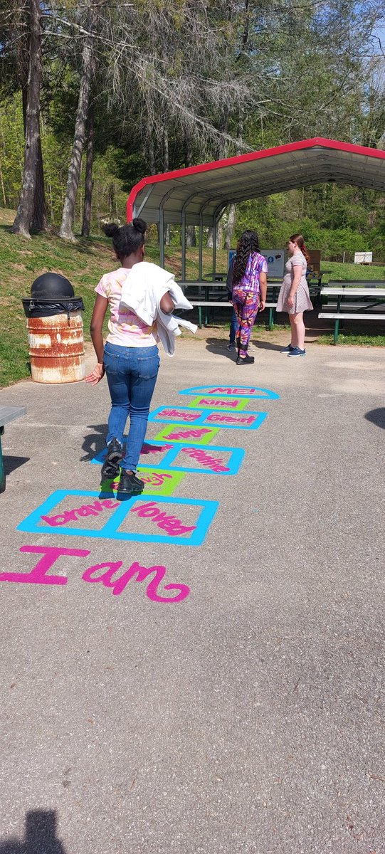 Kimberly Brasel tweet media