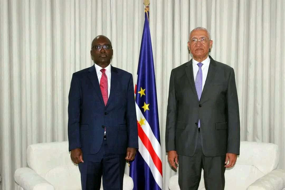 BemanyaT's tweet photo. Yesterday I had the opportunity to meet with H.E Dr. Rui Alberto Figueiredo Soares, Cabo Verde’s Min. of Foreign Affairs, Cooperation &amp; Regional Integration. His support will enable @_ARIPO's mandate to facilitate expansion of the #AfricanRegion's global influence through #IP. https://t.co/Rq81JyH8Au