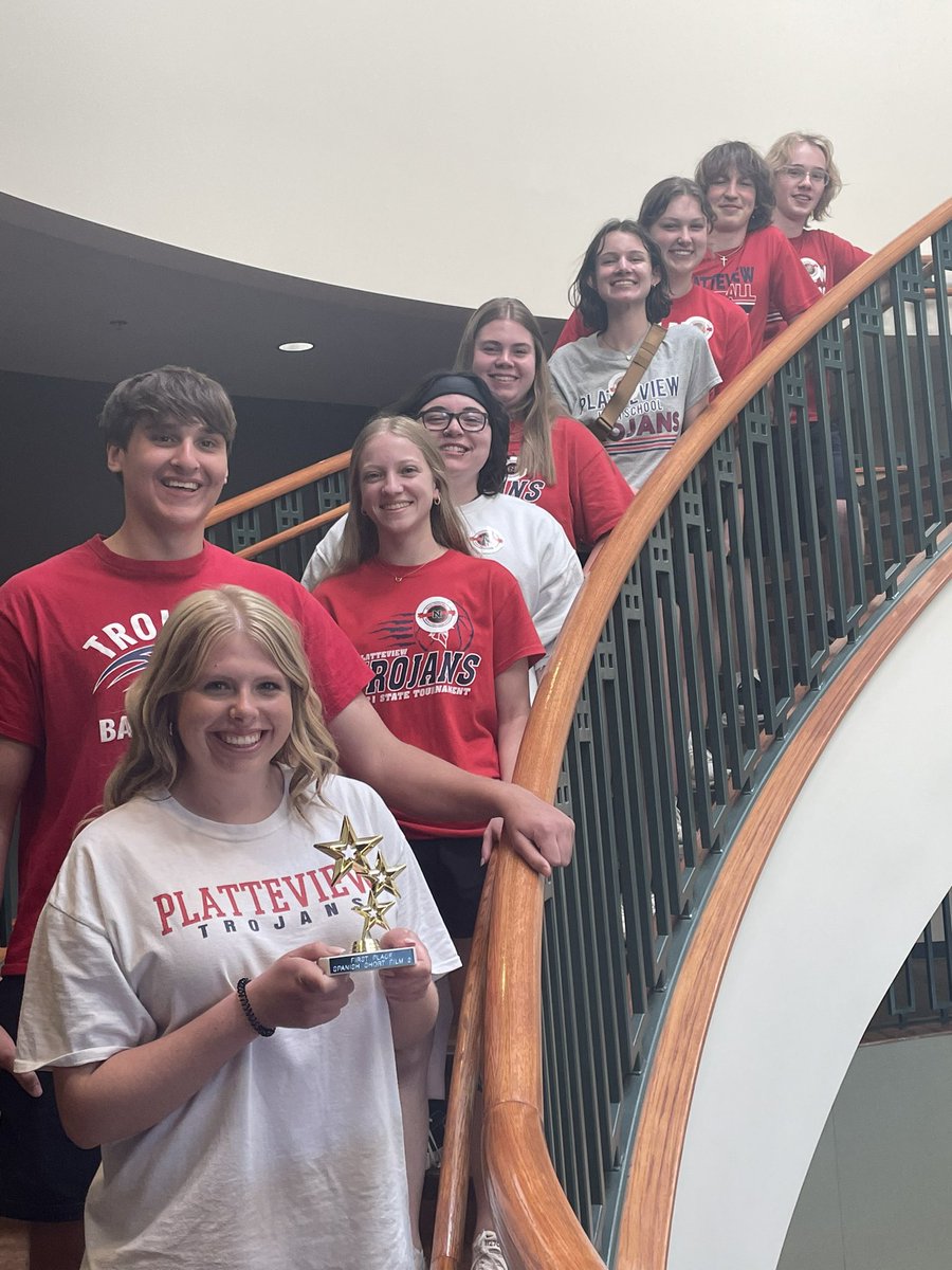 Sra_Ehrke's tweet image. @Platteview_HS 1st place - all languages included- Short Film 🥇🙌🏽 #español4