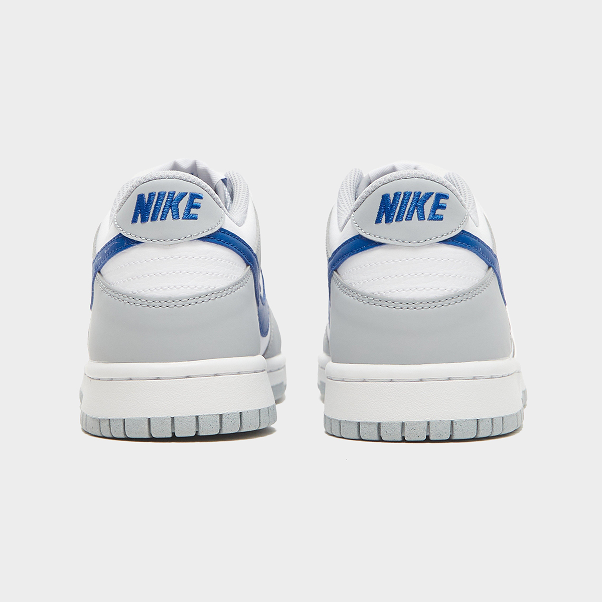 Nike Dunk Low "Mini Swoosh" Coming Soon for Kids

MORE HERE: bit.ly/3Hc7VGc