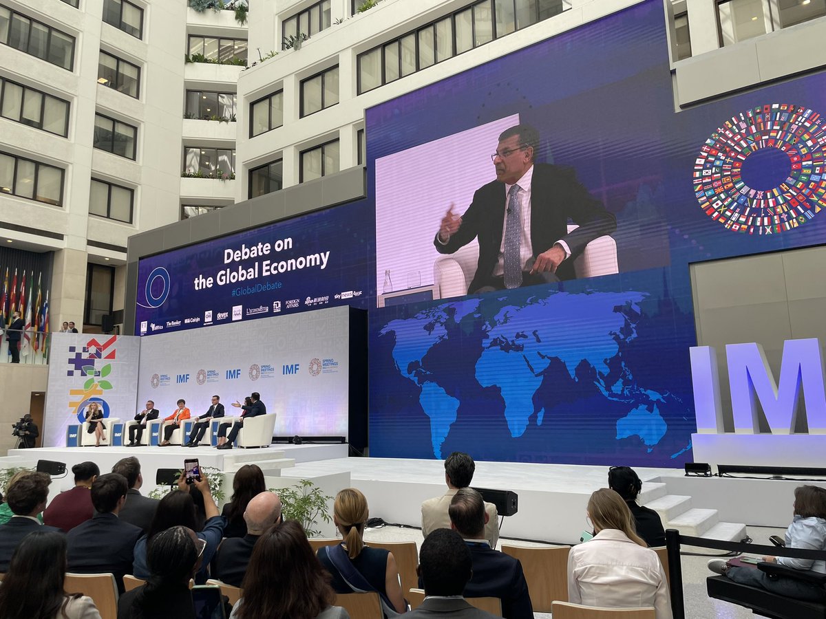demetcabbar's tweet photo. “Opening the Global Services industry for competition would create tremendous economic growth and reduce inequality” - Raghuram Rajan - #globaldebate @IMFLive @imfcapdev @KGeorgieva  @ArunSFan @IMFNews https://t.co/5XPqYFqWvX