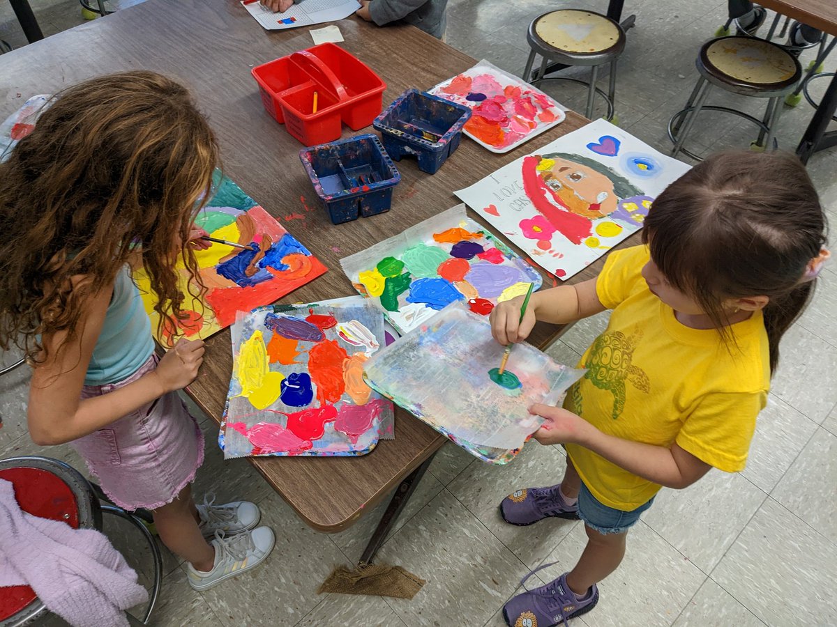 2nd Grade is mixing their own colors and sometimes we run out of room on one palette..... #elementaryart